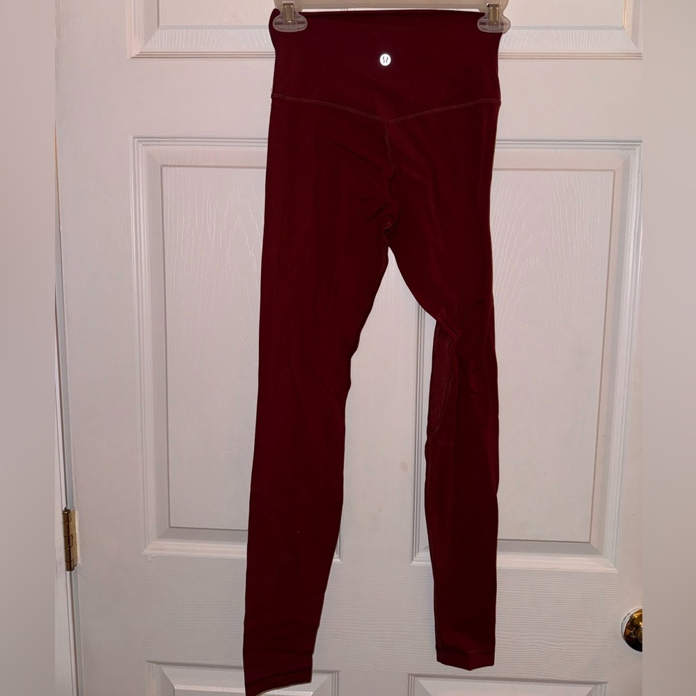 Dark red OLD STYLE Lululemon align leggings